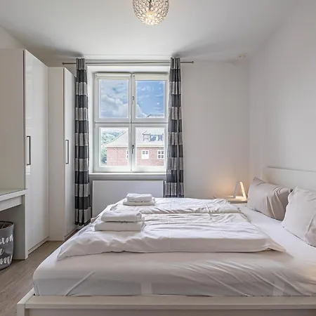 Fewo1846 - Zweite Heimat - Moderne 2-zimmerwohnung Mit Sonnigem Balkon In Der Marina Sonwik Apartamento Flensburg