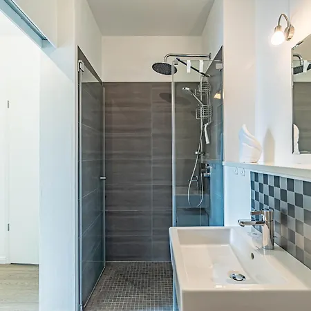 Appartement Fewo1846 - Zweite Heimat - Moderne 2-zimmerwohnung Mit Sonnigem Balkon In Der Marina Sonwik