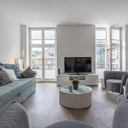 Appartement Fewo1846 - Zweite Heimat - Moderne 2-zimmerwohnung Mit Sonnigem Balkon In Der Marina Sonwik